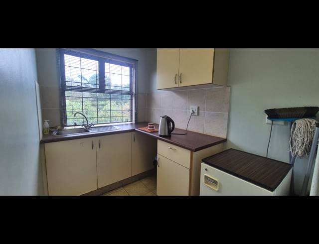 83M² OFFICE FOR SALE IN GILLITTS